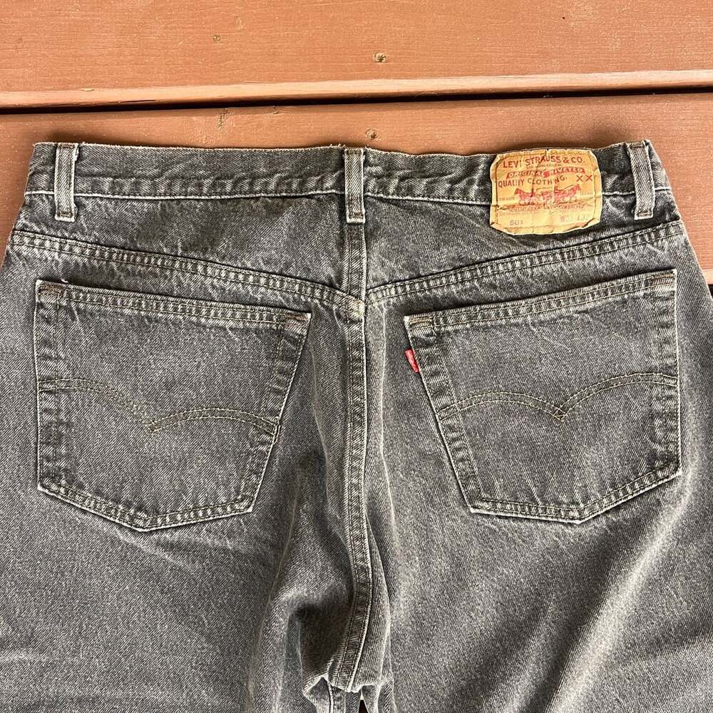 Vintage May 1990 Levi's 501XX Made in USA Black Jeans Size W38 x L32 Red Batwing